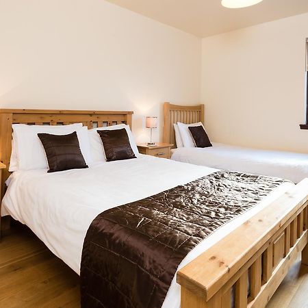 Lodge 9 Glengoulandie Lodges Aberfeldy Bagian luar foto
