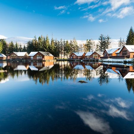 Lodge 9 Glengoulandie Lodges Aberfeldy Bagian luar foto