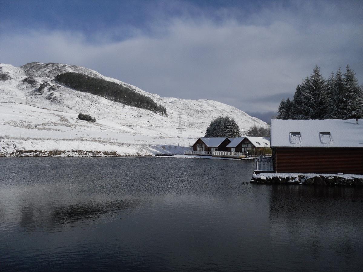 Lodge 9 Glengoulandie Lodges Aberfeldy Bagian luar foto