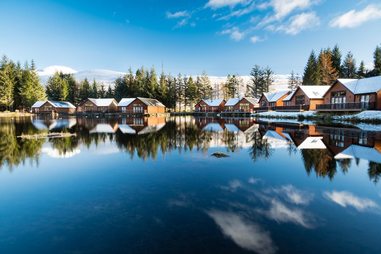 Lodge 9 Glengoulandie Lodges Aberfeldy Bagian luar foto